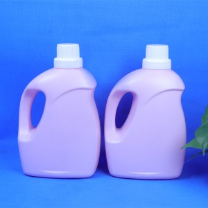 plastic detergent bottle 2L